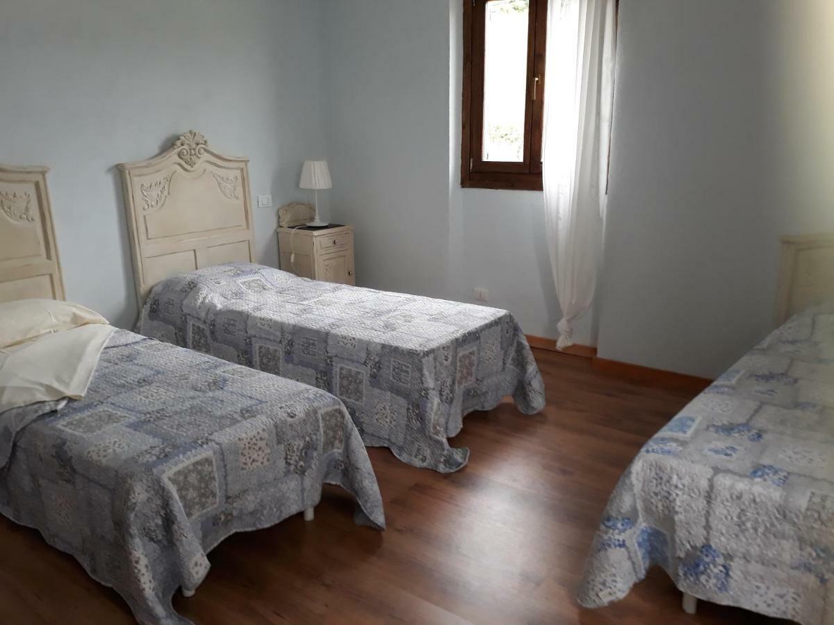 Agriturismo Veritas bed&Wine Casaleggio Boiro Exterior foto