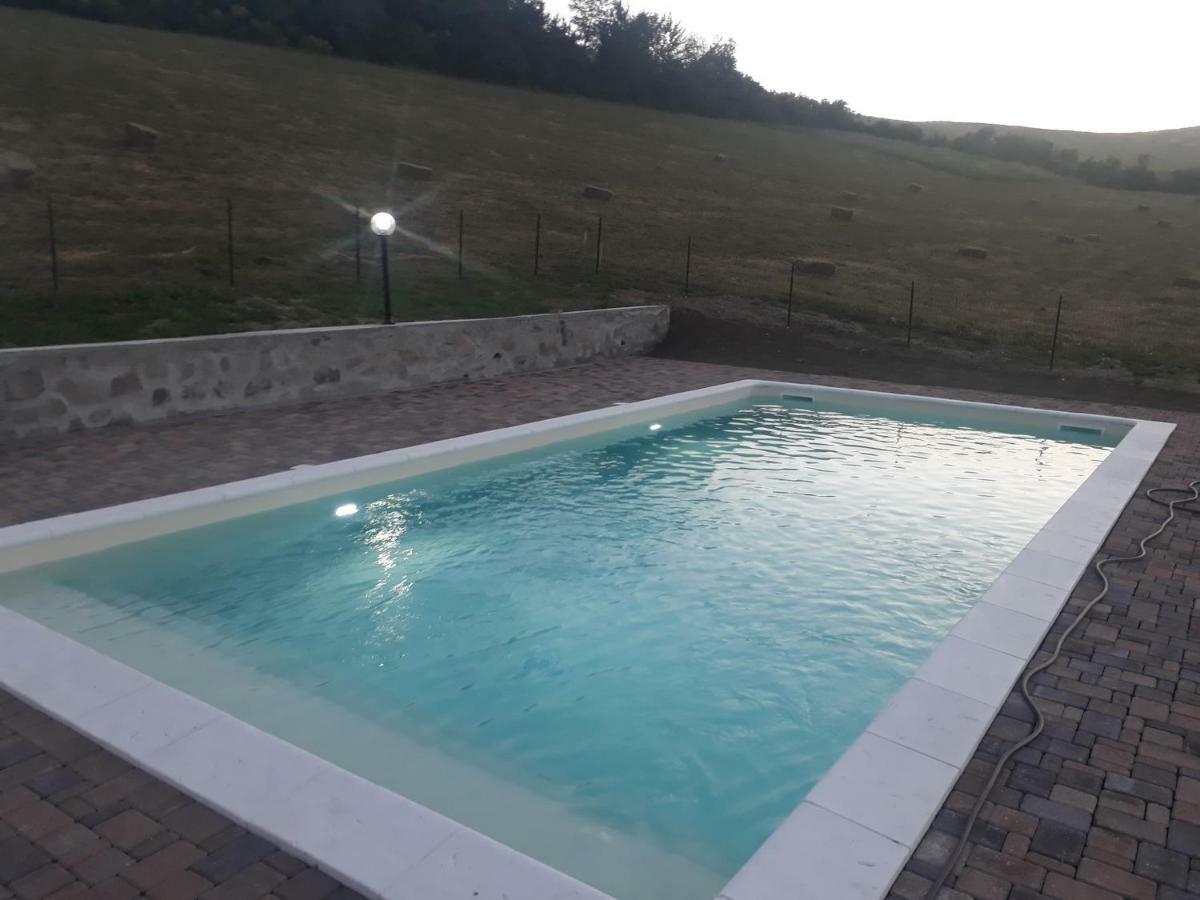 Agriturismo Veritas bed&Wine Casaleggio Boiro Exterior foto