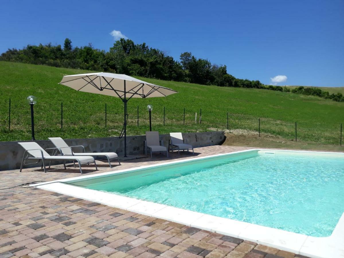 Agriturismo Veritas bed&Wine Casaleggio Boiro Exterior foto